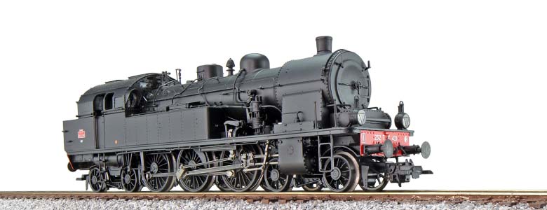 ESU 31186 Dampflok, H0, T18, 232 TC 421 SNCF, Schwarz, Ep III, Vorbildzustand um 1950, LokSound, Doppelraucherzeuger, Rangierkupplung, DC/AC