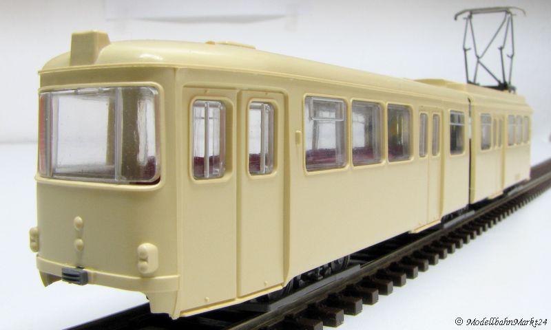 ROCO 43188 KVB Straßenbahn-Gelenkzug Köln