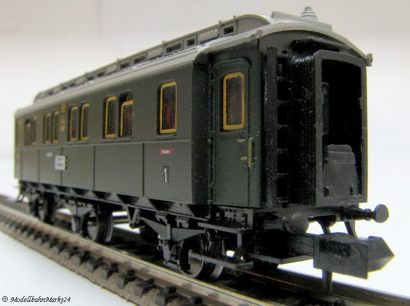 MINITRIX DRG Personenwagen 1./2. Klasse Epoche II