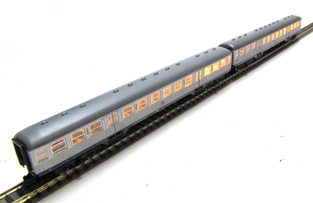 FLEISCHMANN 8142/8149 DB Nahverkehrswagen Silberling Ep IV beleuchtet Spur N