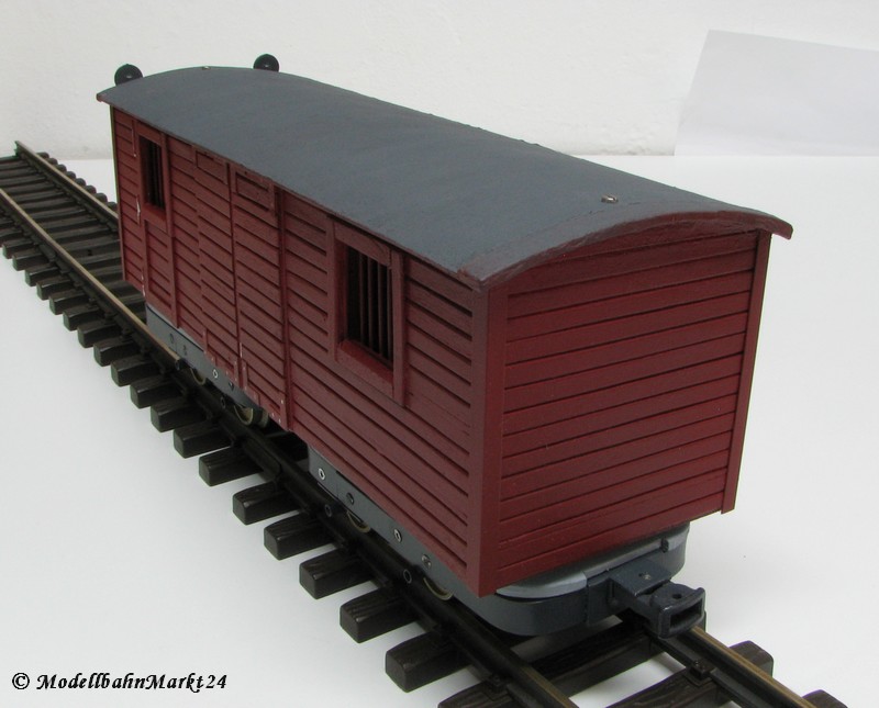 Feldbahn Viehwagen in dunkelrot Eigenbau