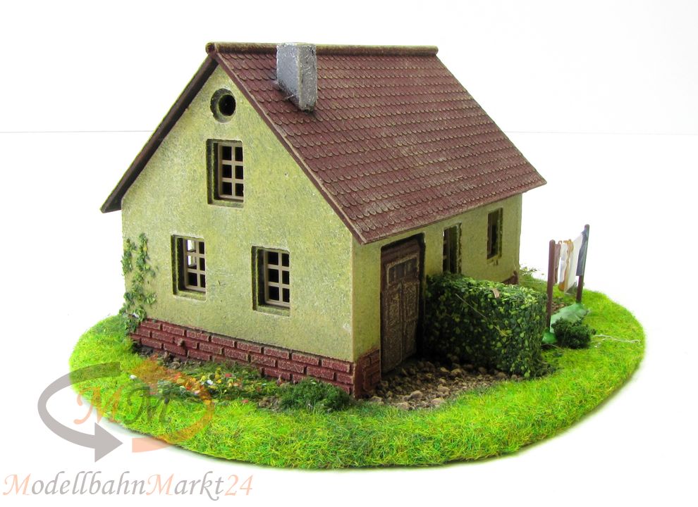 Gelände Wohnhaus mit Garten Handarbeit geeignet für Spur H0 1:87/TT 1:120 NEU