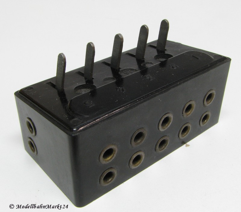 Schalter - Stellpult aus Vorkriegszeit - Hersteller ?